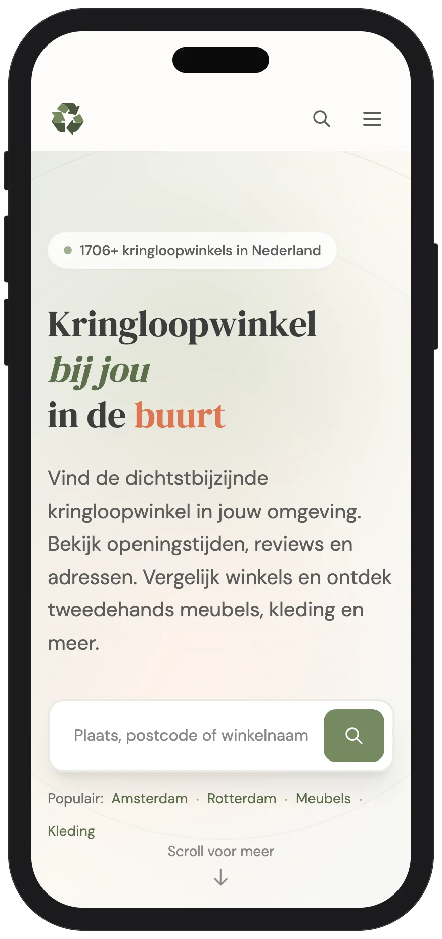 De app open op de homepage, met de zoekbalk voor plaats, postcode of winkelnaam