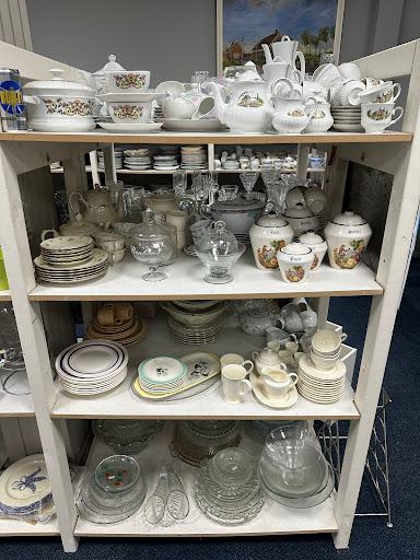 Kringloop Winkel Blauwstraat 33 Meubels