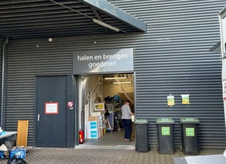 Kringloop Winkel Laan Van Waalhaven 213A Meubels