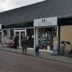 Kringloopwinkel Aan Anne De Vriesstraat 6 Open