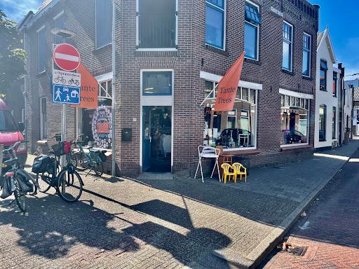 Kringloopwinkel Het Huis Van Tante Trees In Hillegom Adres