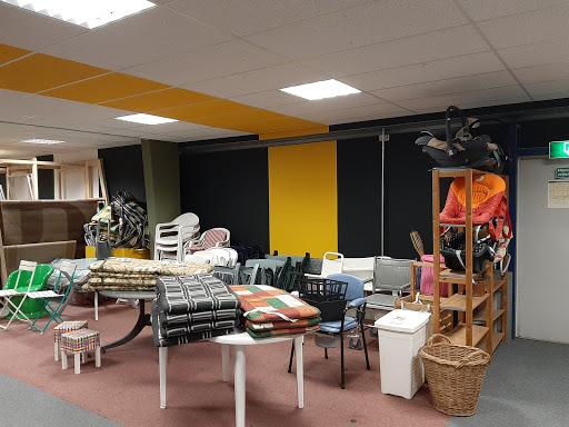 Kringloopwinkel Maaskade 32 Spullen
