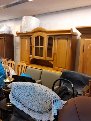 Kringloopwinkel Reusel Open In Em Reusel